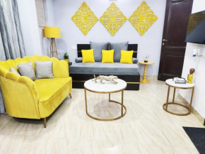 Spacious 1BHK Suite Prime Location w/ 2 baths (12)